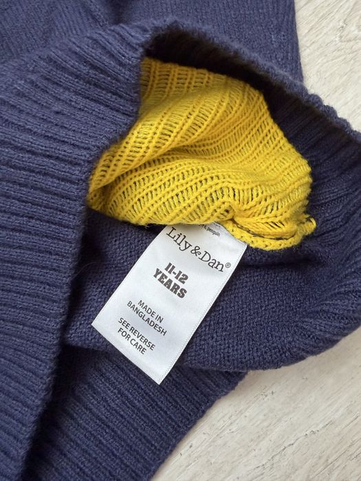 Новорічний сведер/ джемпер/ різдвяний / S/ 11-12 років