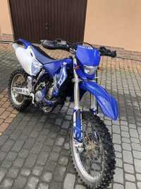 Yamaha wr400.