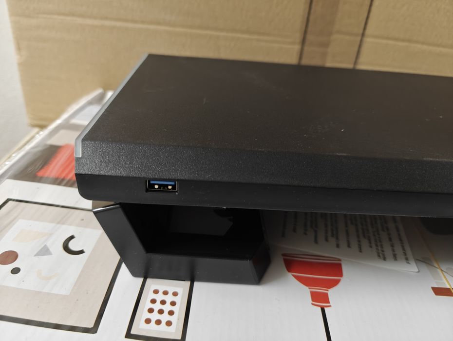 Suporte Monitor USB e RGB Mars Gaming