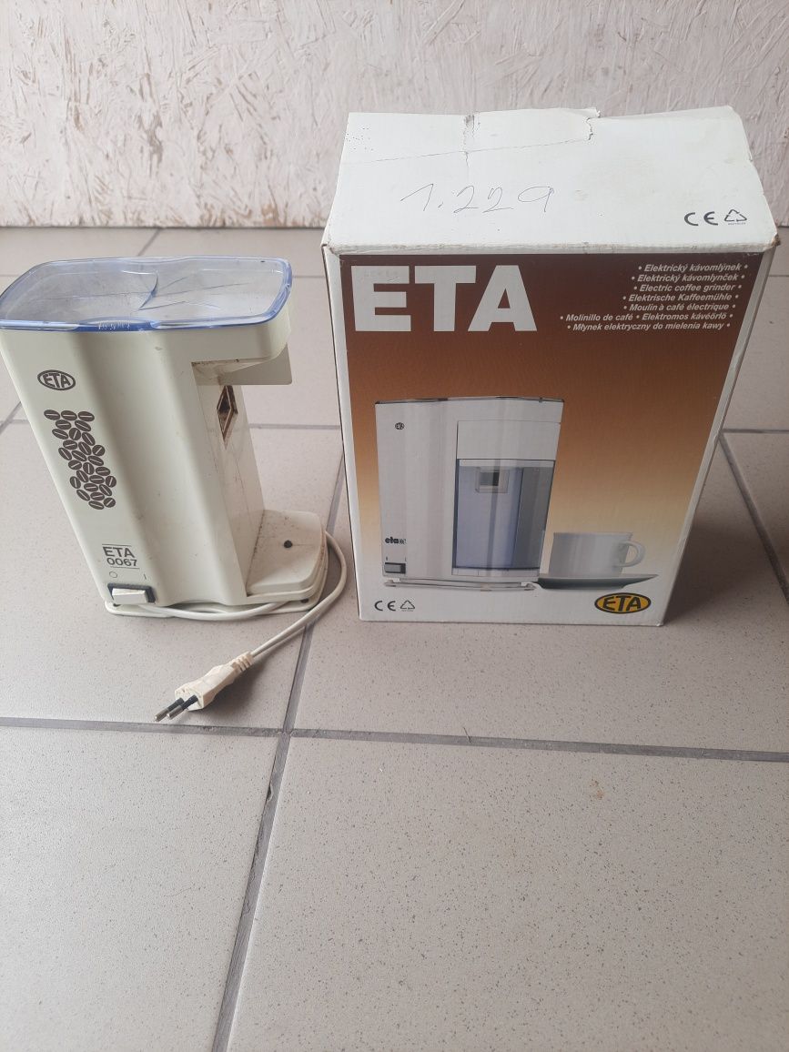 Кофемолка ETA 0067