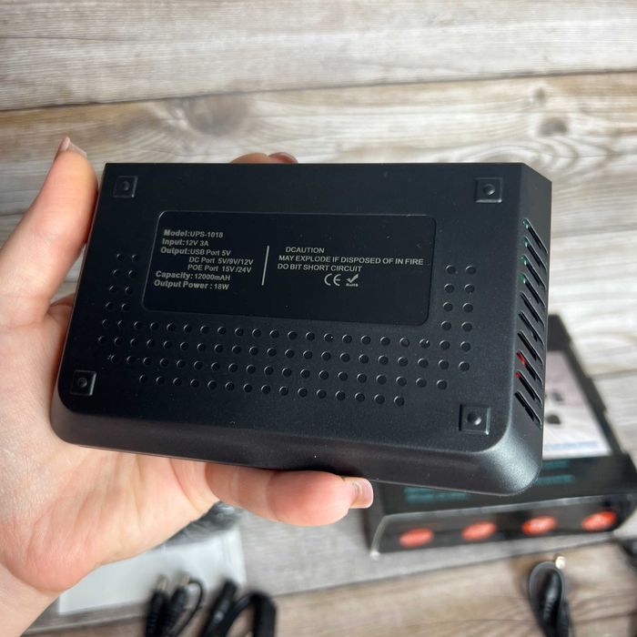 Міні упс безперебійник для інтернету 12000 mAh з екраном 22,5W