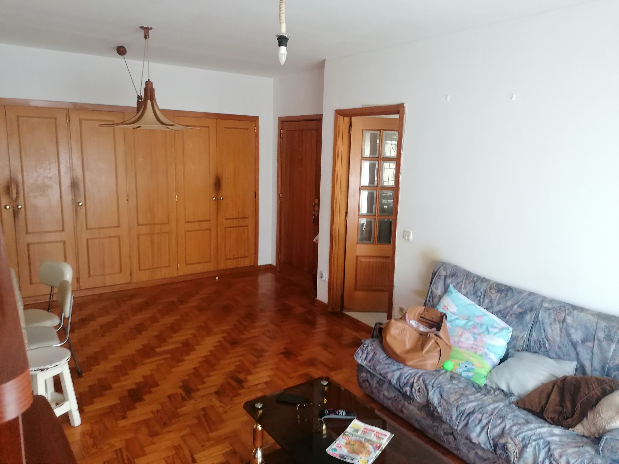 Vende-se apartamento T2