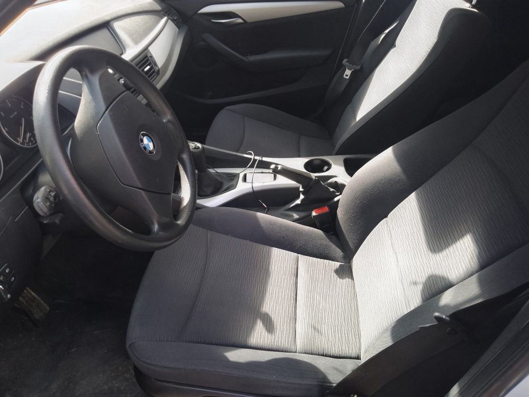 BMW x1 xdrive 2.0 повний привід