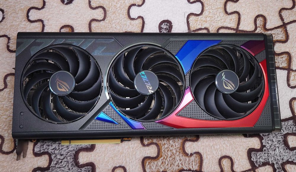 Відеокарта ASUS ROG STRIX RTX 4070 Super O12G (OC Edition)