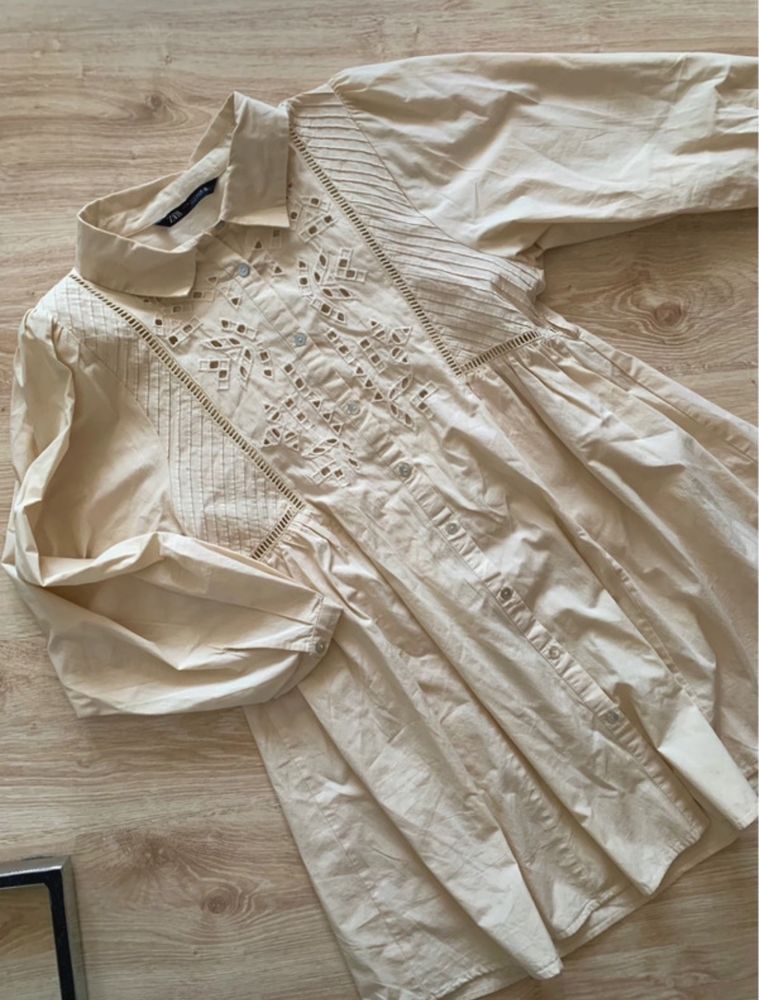 Beżowa sukienka boho ażurowa ażur haft