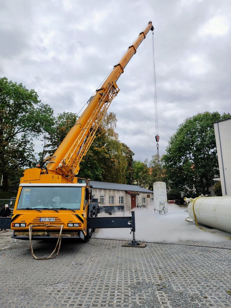 Dźwig Dźwigiem Samojezdnym, Żurawiem Samojezdnym 50 ton

Wiel