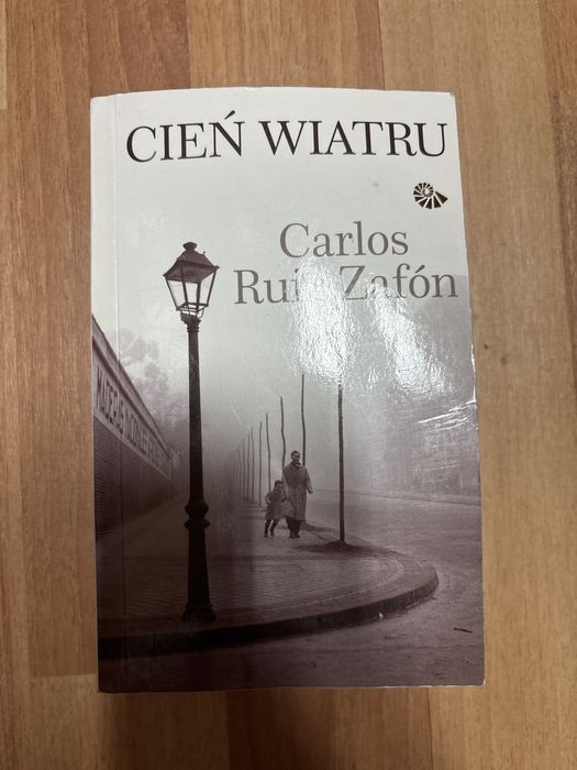 Cień wiatru carlos ruiz zafon