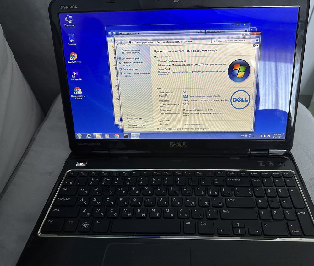 Laptop Dell z procesorem Intel Core i3-2330 CPU, 2.20GHz