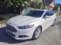 Ford Fusion hybrid SE 2014