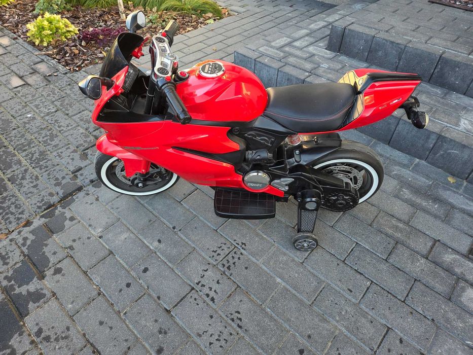 Motor akumulatorowy dla dziecka