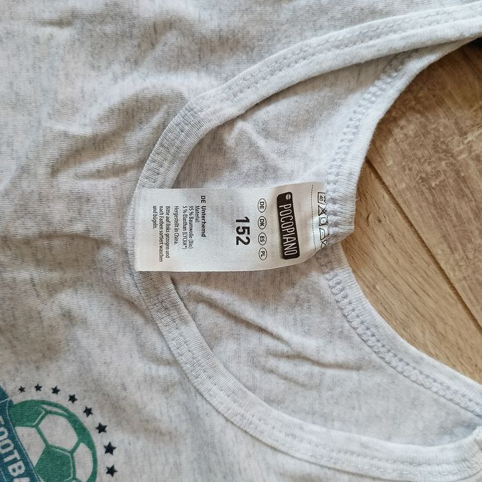 Zestaw podkoszulek r.152