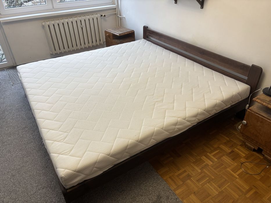 Łóżko z materacem 200x200 okazja ledwo uzywane pół ceny