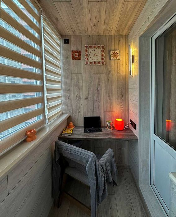 Обшивка вагонкою лоджії, Внутрішня та зовнішня обшивка балкона