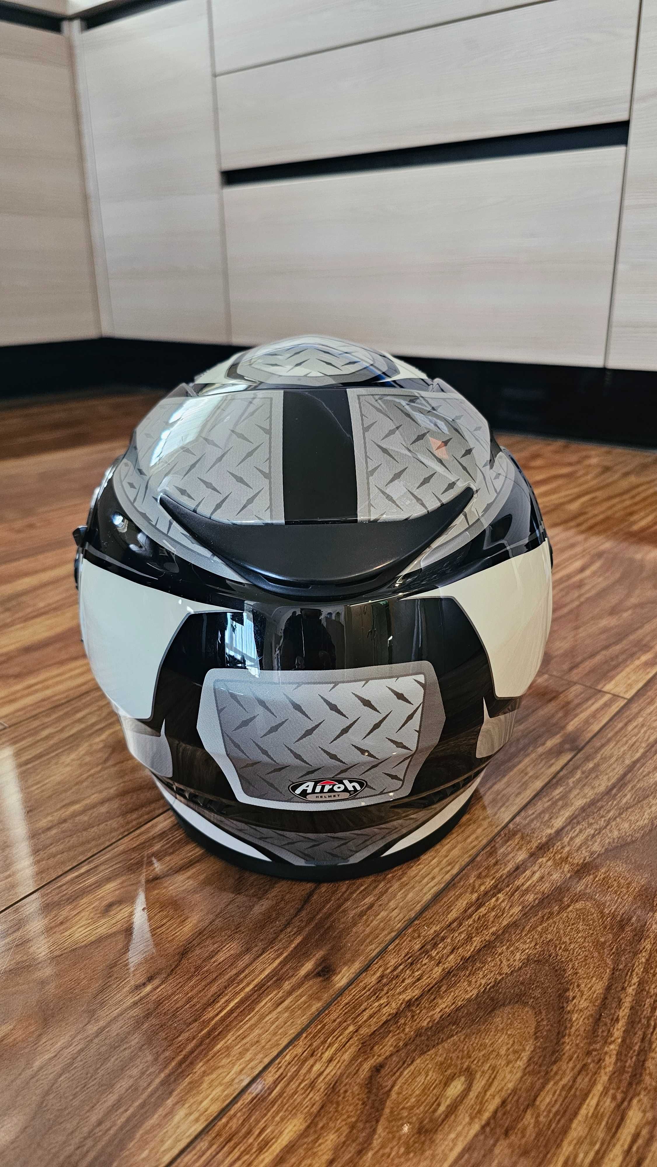 Kask motocyklowy Airoh Movement S Stell White Gloss rozmiar L (59-60)