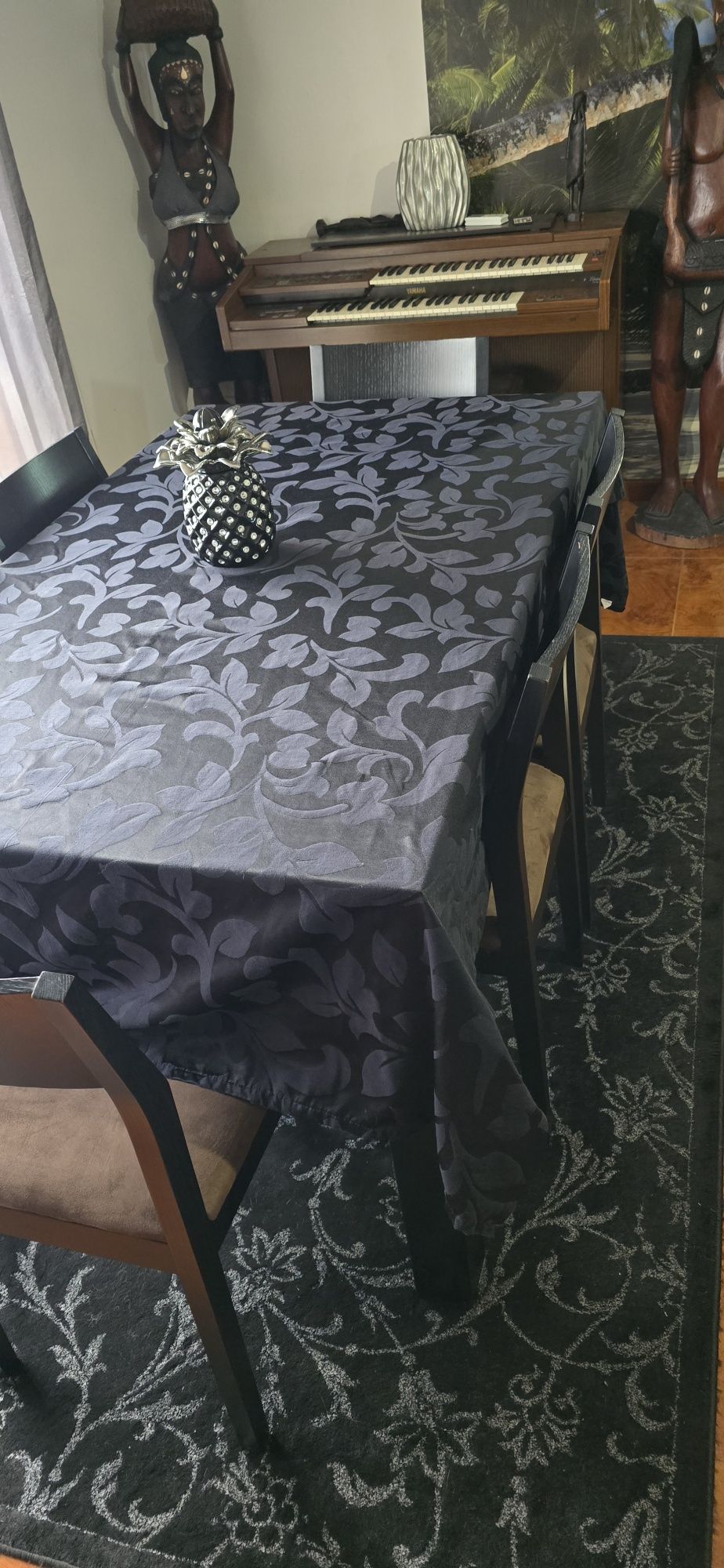 Mesa c/ 6 cadeiras wengue extensivel ate 2.30m