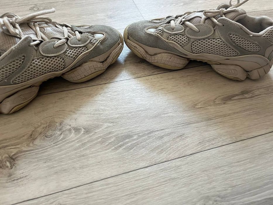 Кроссовки Adidas Yeezy 500 40р.
