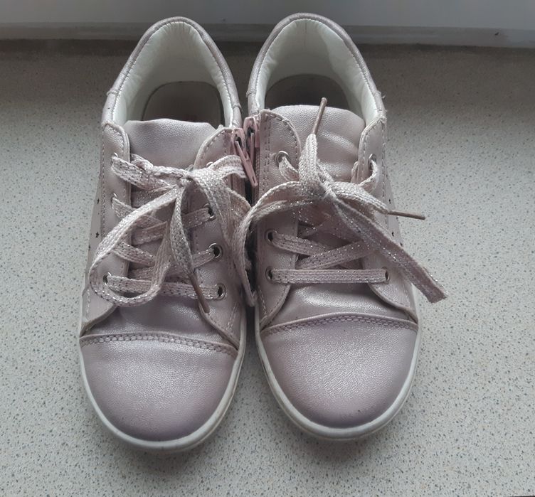 Półbuty na suwak coccodrillo 29 brokat na jesień wygodne