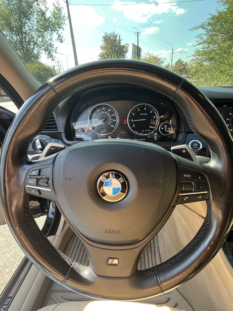 Продаю BMW Xdrive 528