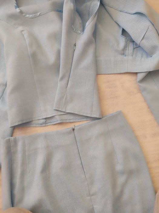 Костюм 42-44р літній блакитний трійка