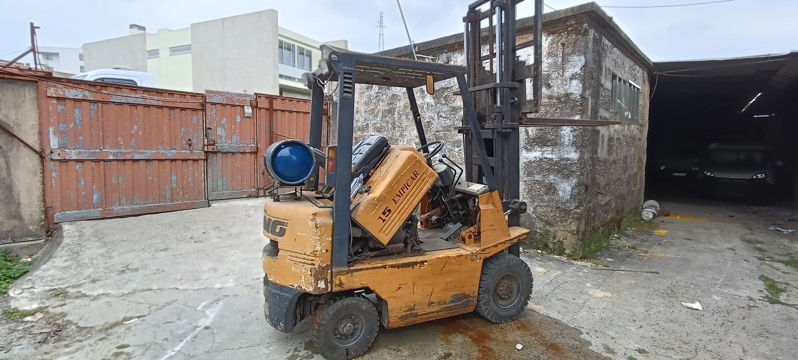 Empilhador Nissan 1,5k
