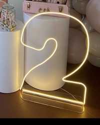 Numero 2 decorativo em acrilico com LED