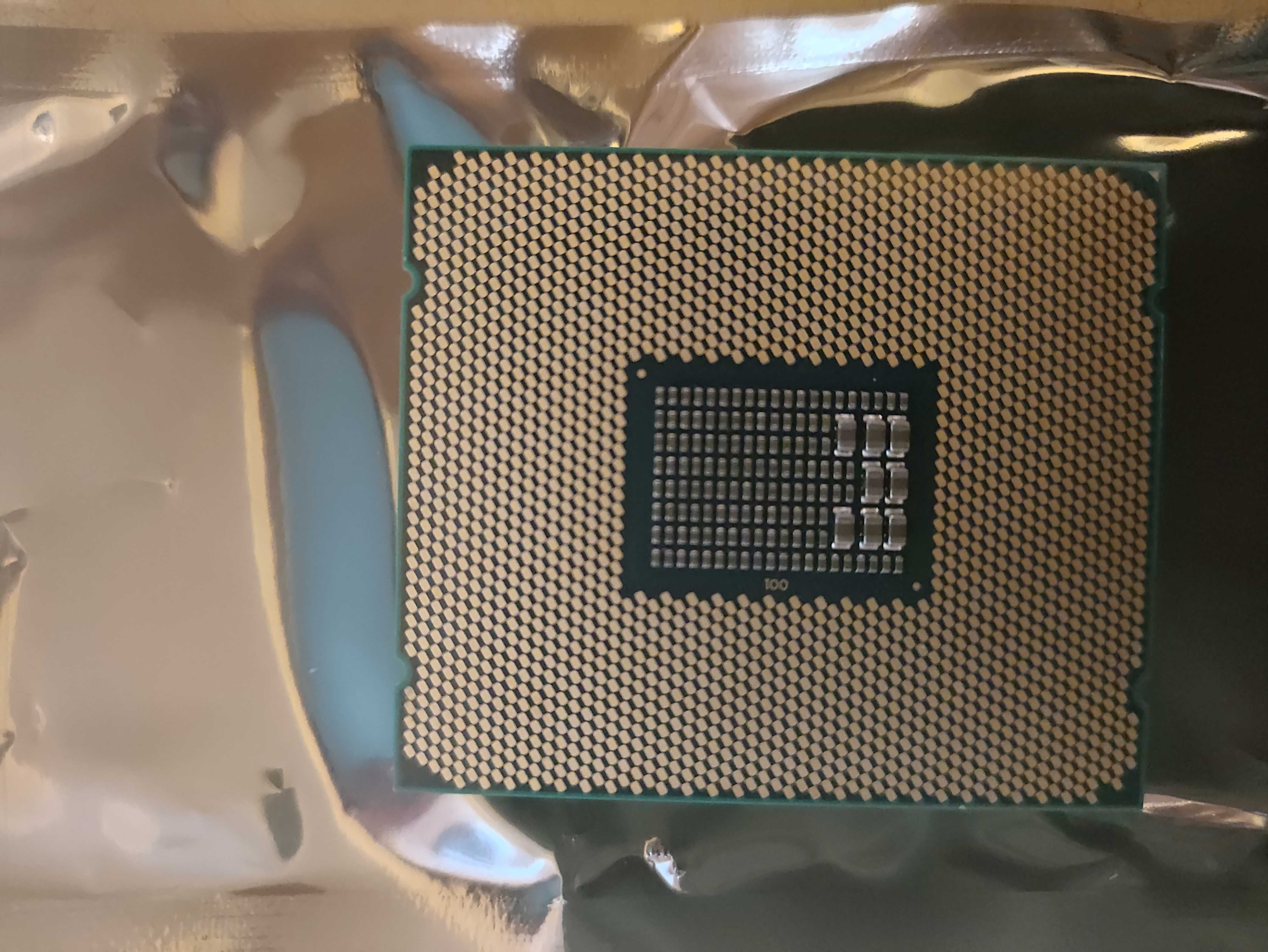 Процессор Intel XEON 10 Core E5-2640 V4 на сокет 2011