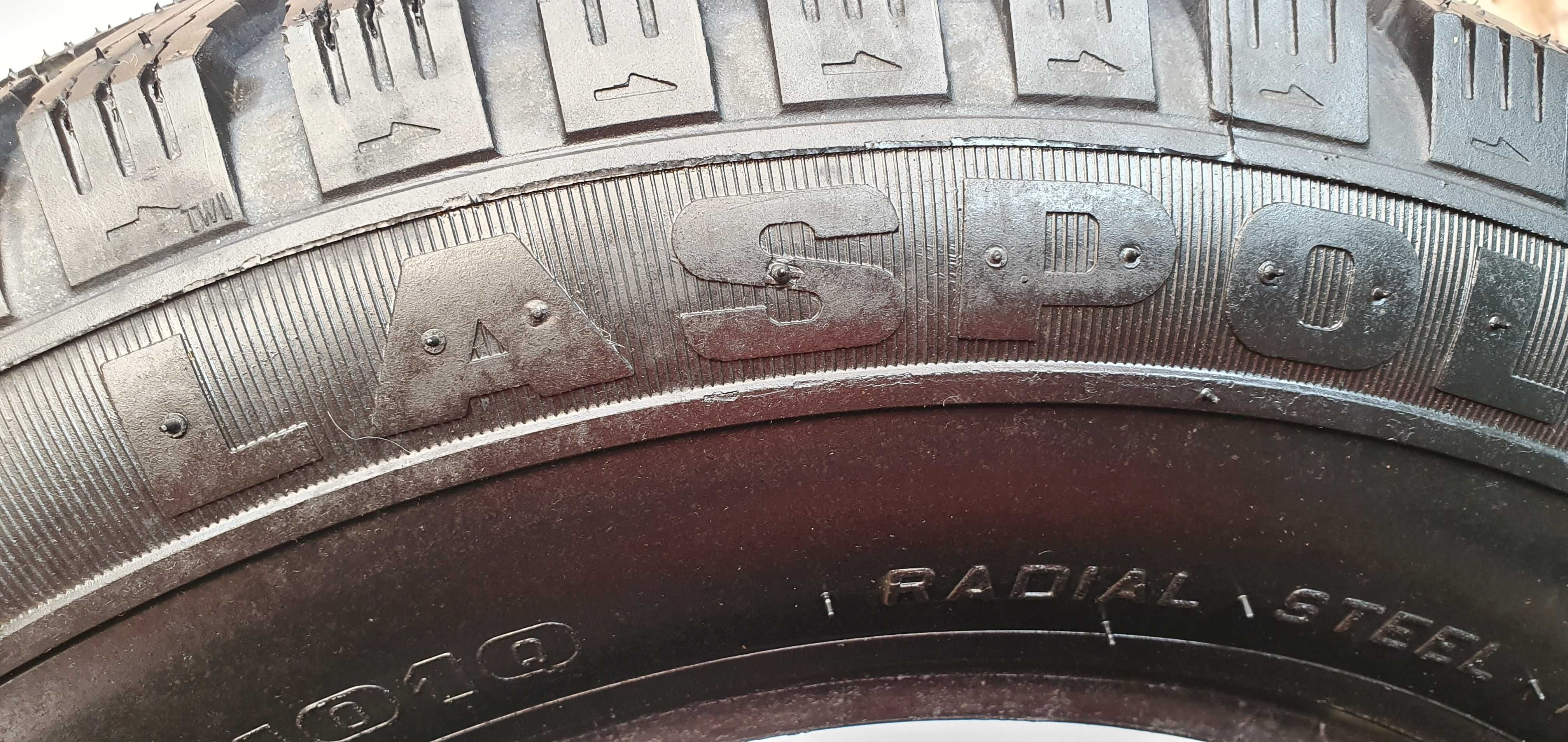 4x 225/70 R 15 c Opony Bieżnikowane !! Zima 2024