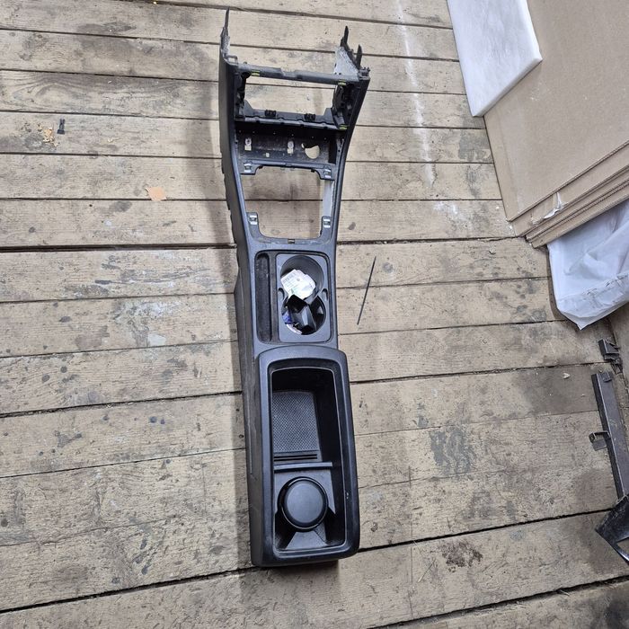 Центральна консоль пассат б6 passat b6