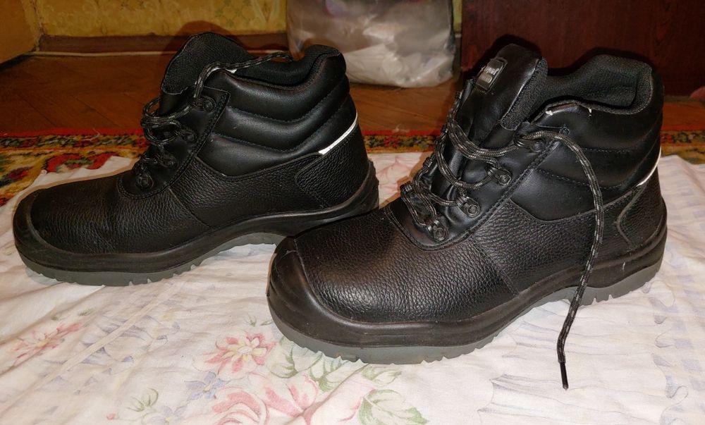 Чоловічі черевики Coverguard FREEDITE HIGH. Зимние мужские ботинки.