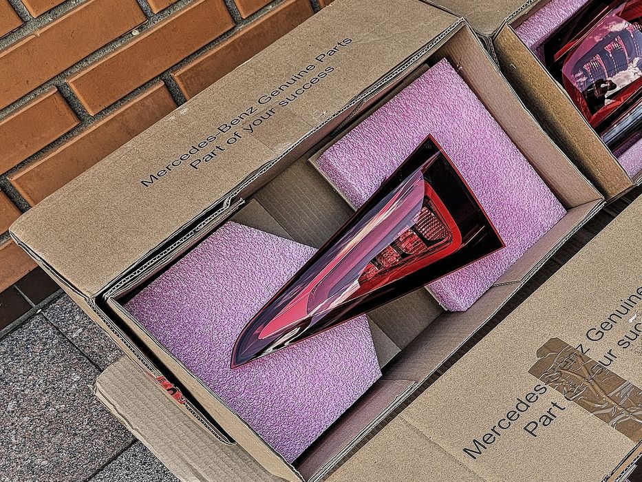 Правий фонар GLE v167/w167 | Оригінал | Новий | Mercedes/AMG