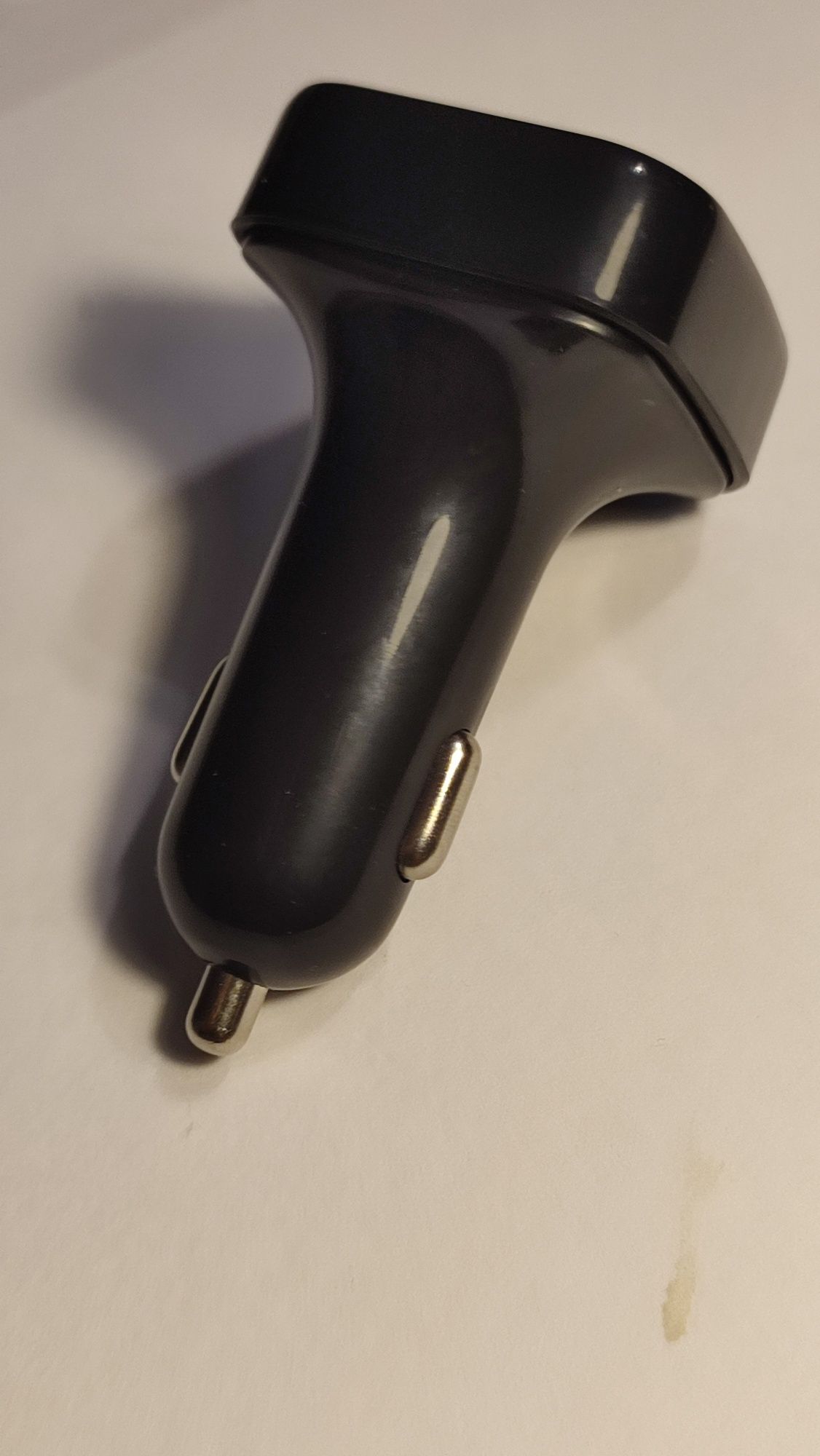 Carregador, receptor Bluetooth