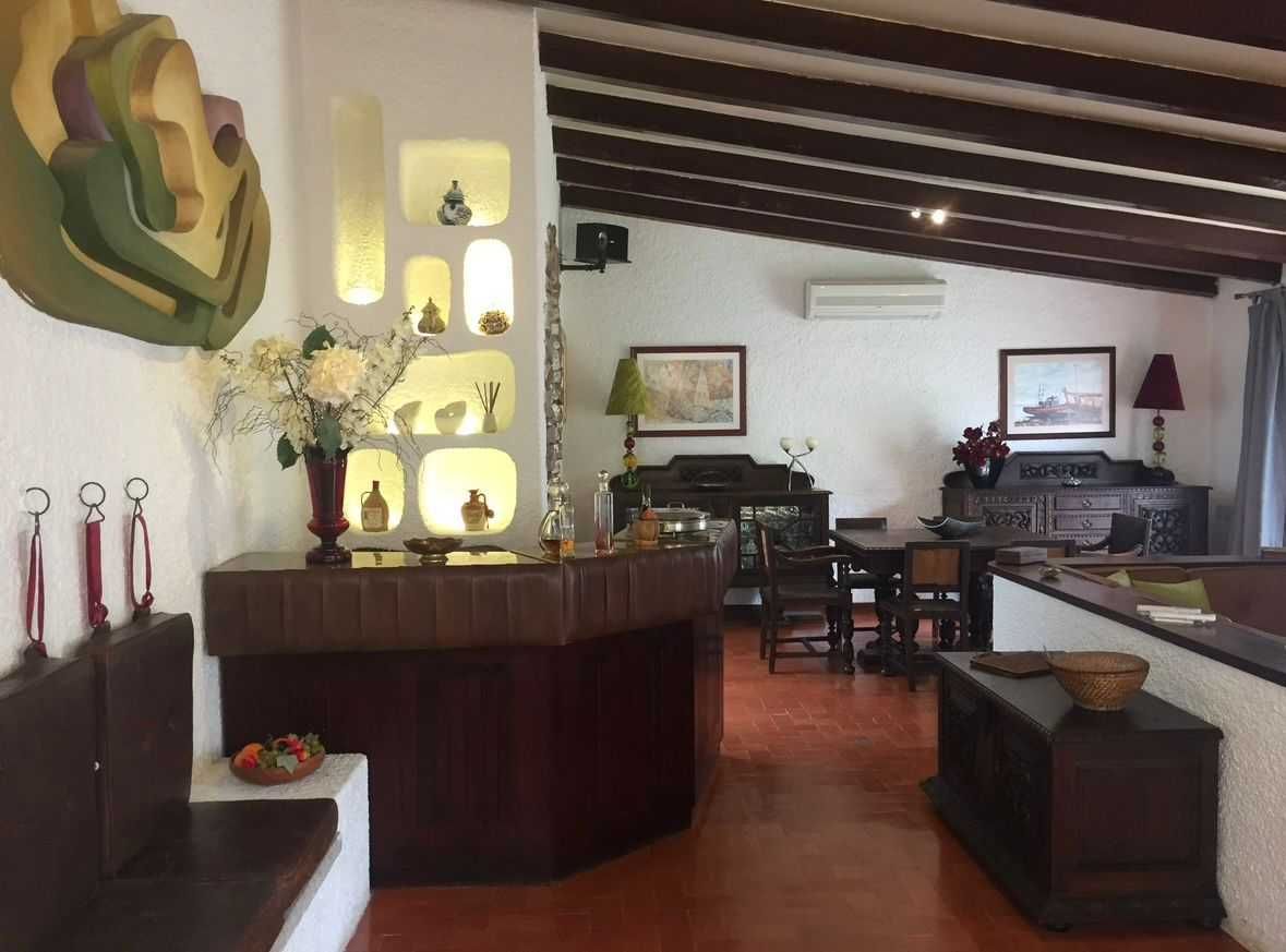 Quarto para arrendar / Room to rent