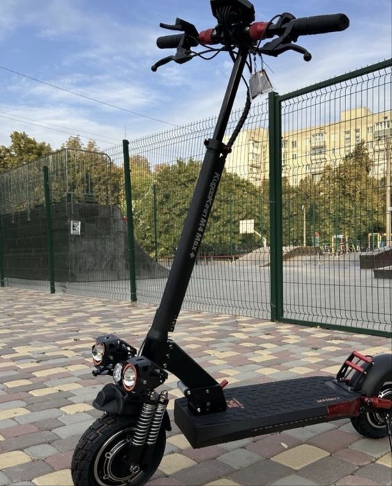 KUGOO Kirin M4 Max + PLUS 2000W 23Ah