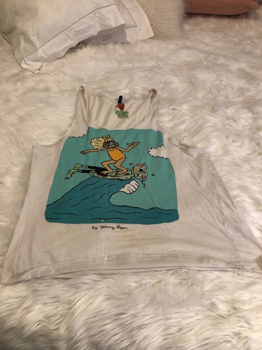 top branco com boneco hm tamanho l