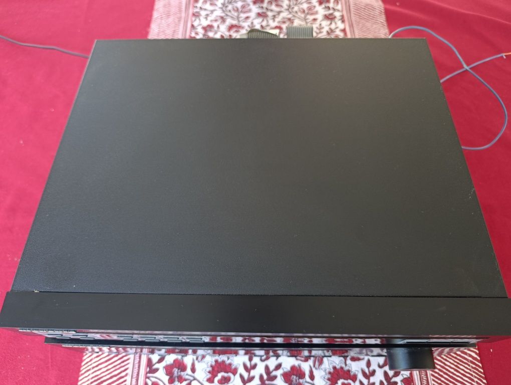 Wzmacniacz Marantz PM 583 + ST 583