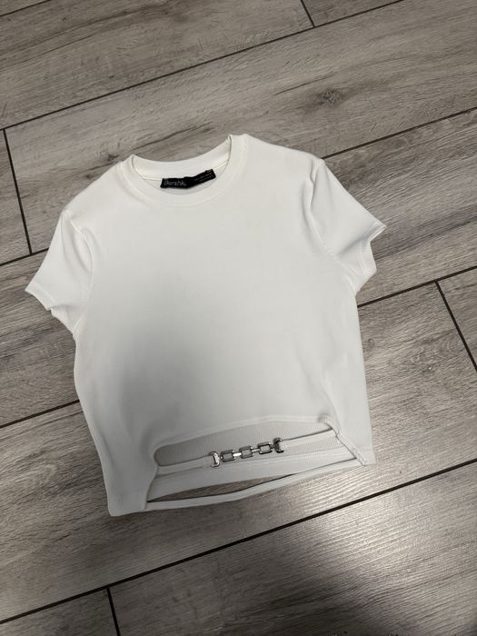 Лот жіночого одягу