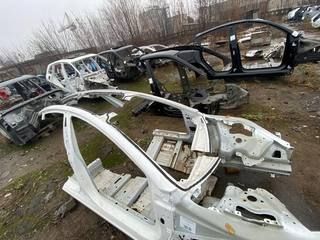 Четверть передняя левая Tesla Tesla Model 3 1077847S0A