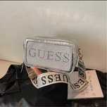 Srebrna torebka Guess Guess