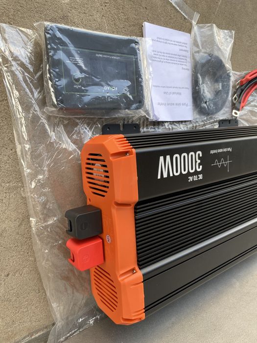 Продам інвертор перетворювач напруги 12v на 220v FCHAO 3000/6000