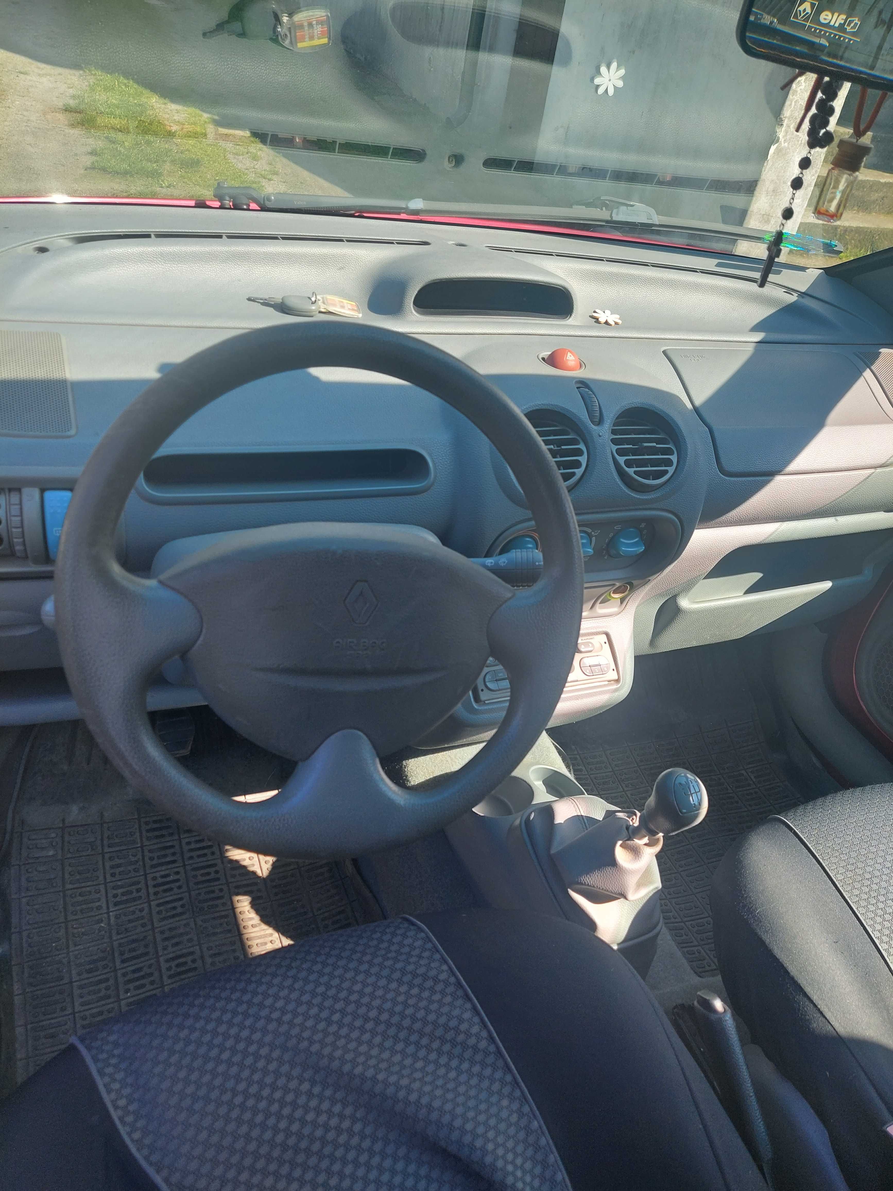 Renault Twingo 1.2, 2005r., BARDZO NISKI PRZEBIEG