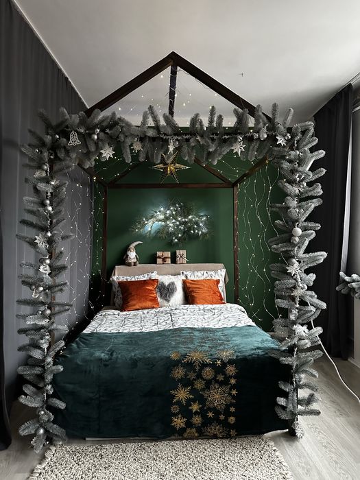 Велика  гірлянда з хвої