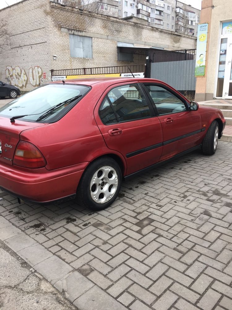 Honda civic 1996 1.4 газ бензин.