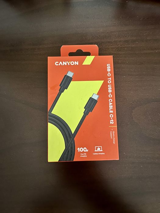 Кабель для швидкої зарядки та передачі даних USB-C до USB-C C-12