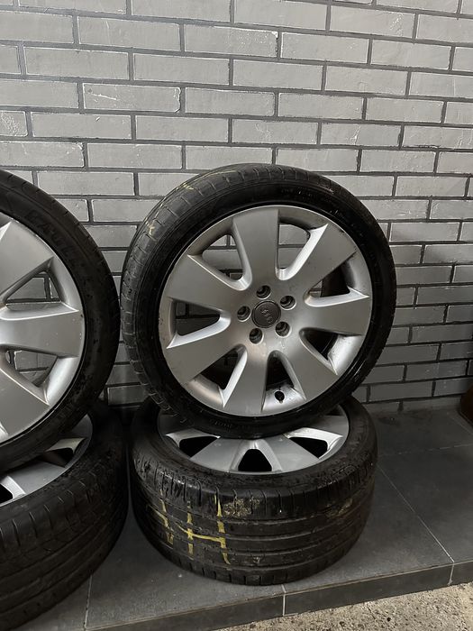 Колеса в зборі 245/40 R18 Goodyear,диски 5х112 R18