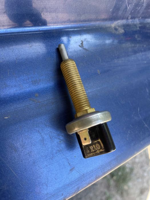 Датчик уровня топлива ВАЗ 2101.2102 ссср