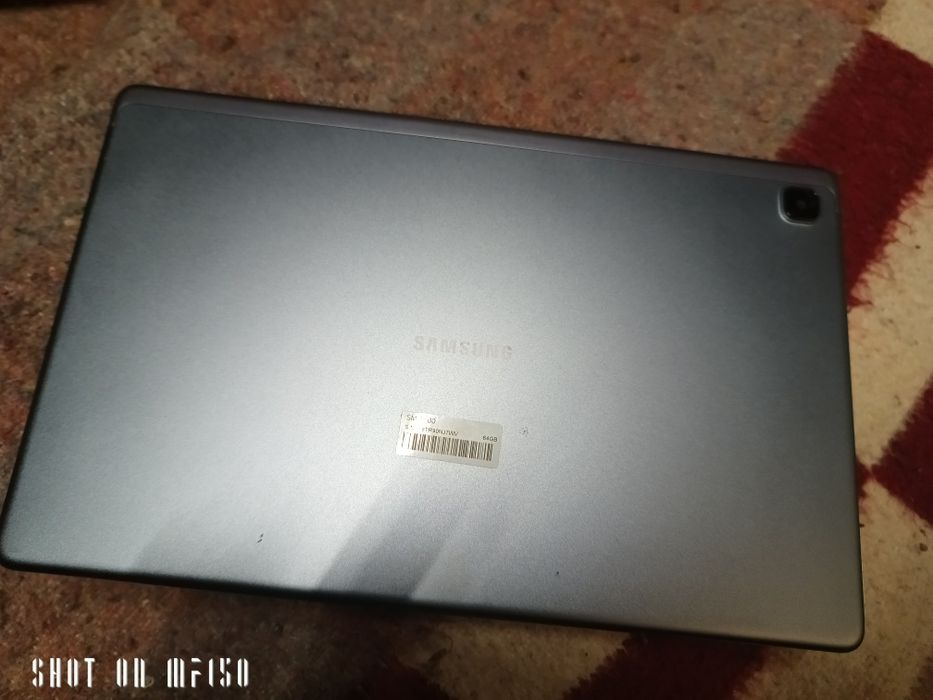 Tablet Samsung Galaxy A7 T500 64gb ecrã novo. Peças