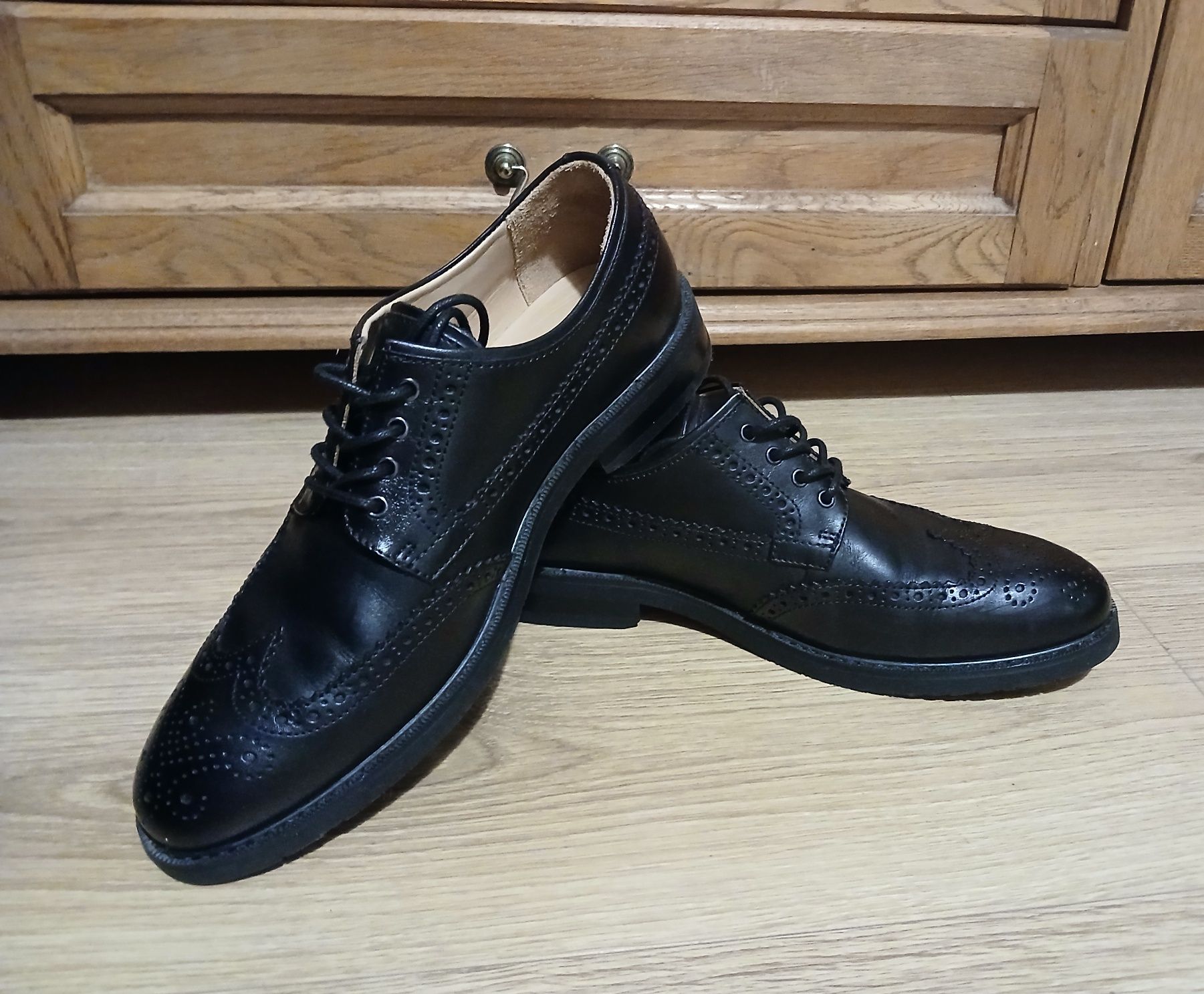 Eleganckie buty męskie Gino Rossi