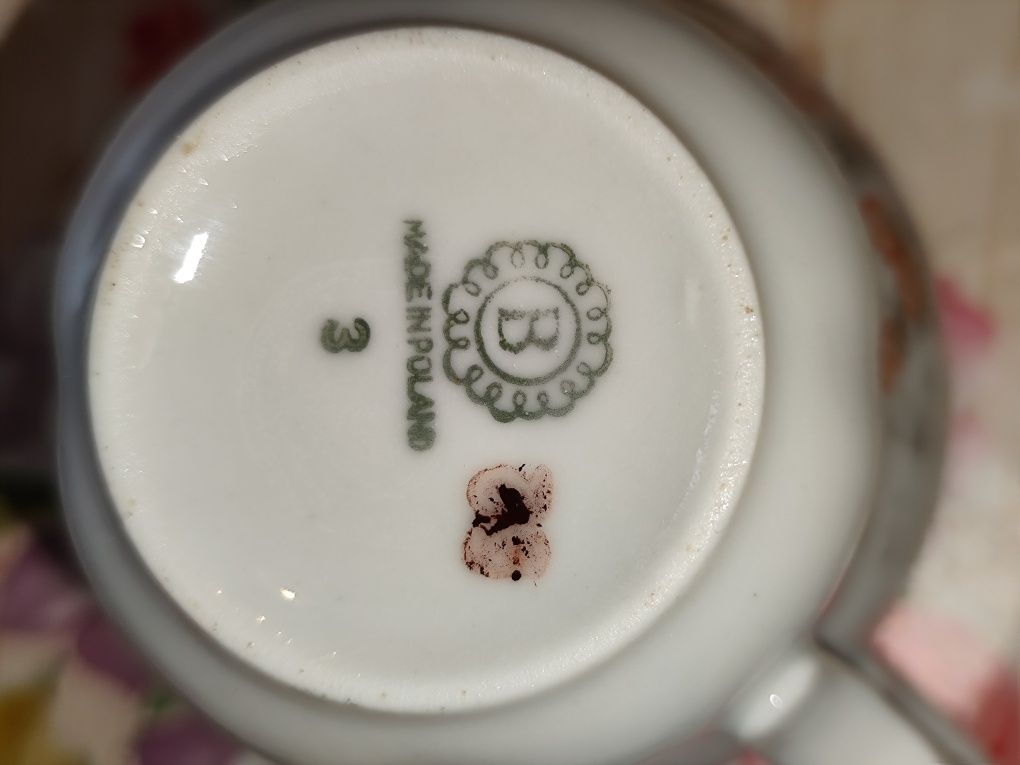 Zabytkowa filiżanka - Porcelana Bogucice