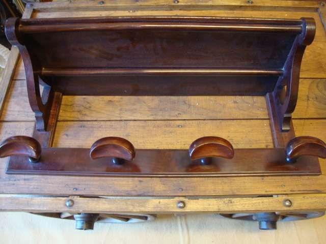 Cabide em madeira antigo