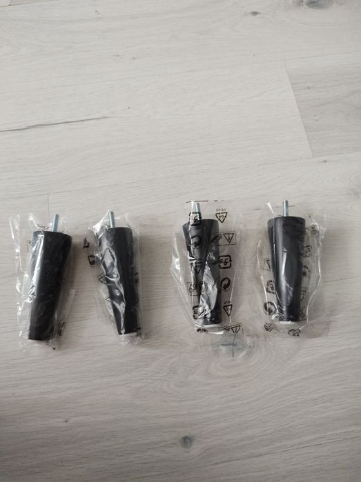 Nogi do podnóżka Strandmon Ikea ciemne